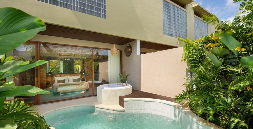 Asvara Luxury Resort & Spa 5*, Sudamala Resort, Senggigi 5* e Sini Vie Resort Seminyak by iNi Vie Hospitality 5*