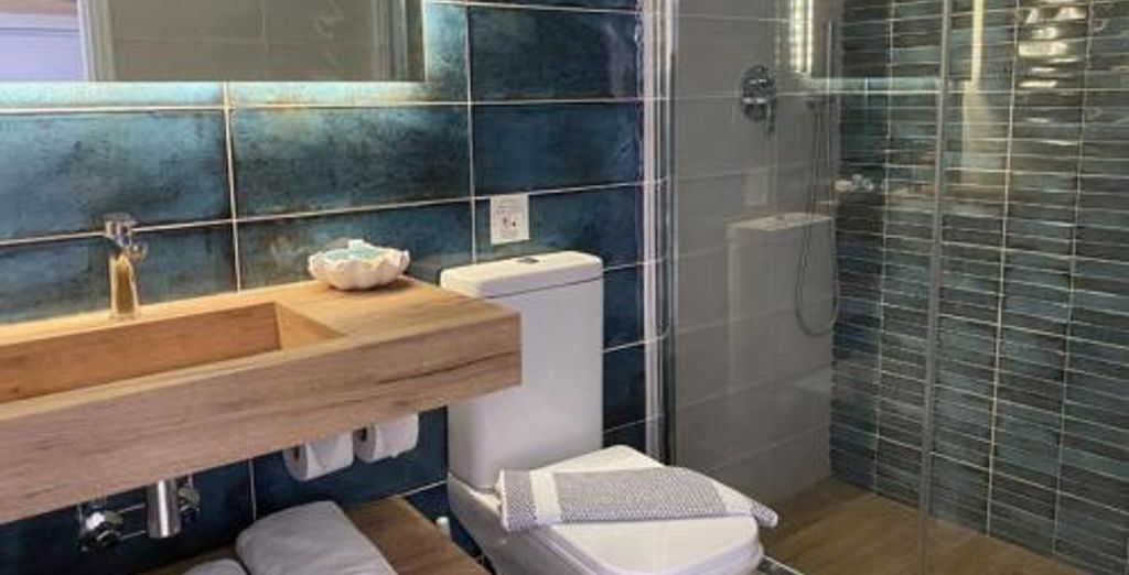 Triton Hotel 4*
