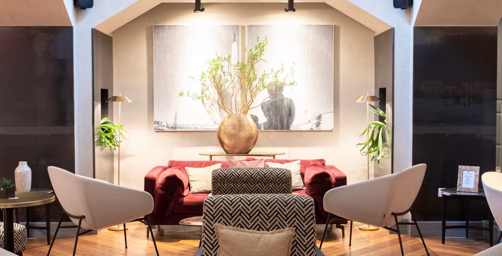 Loly Boutique Hotel 4*