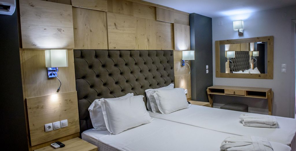 Elmi Suites Beach Hotel 4* 