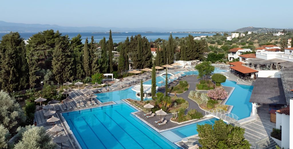 Eretria Hotel & Spa Resort 4* 