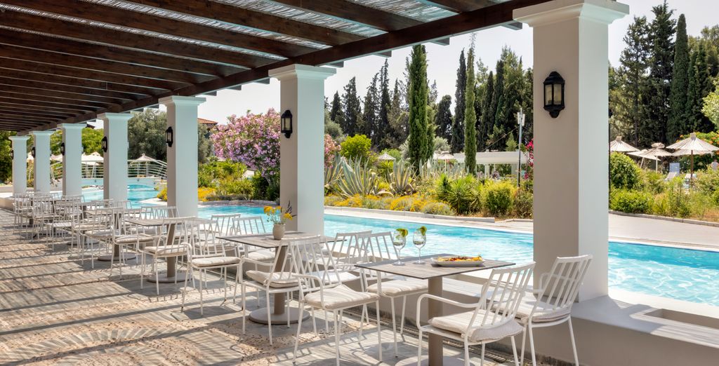 Eretria Hotel & Spa Resort 4* 