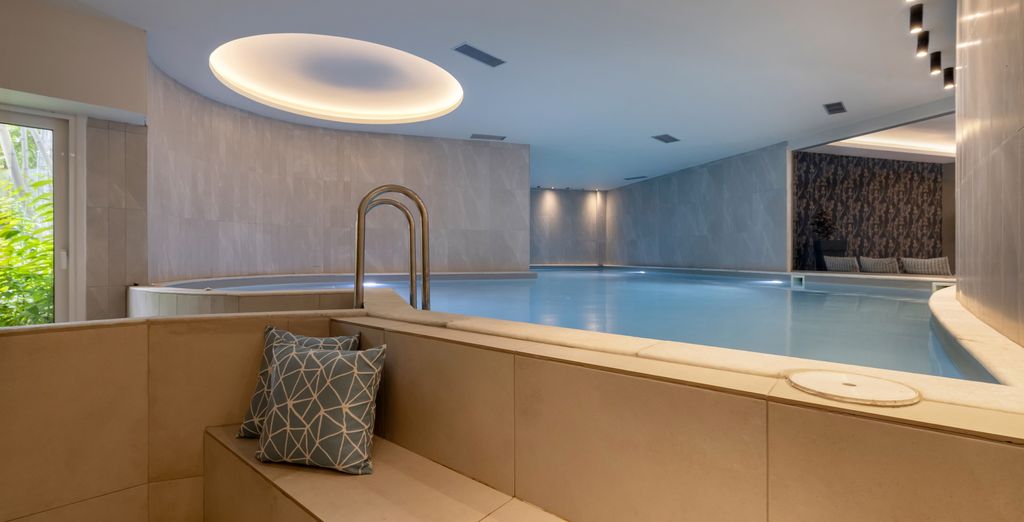 Eretria Hotel & Spa Resort 4* 