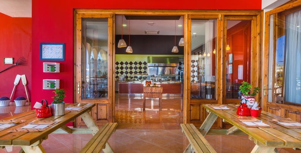 Kipriotis Panorama Hotel & Suites 5*
