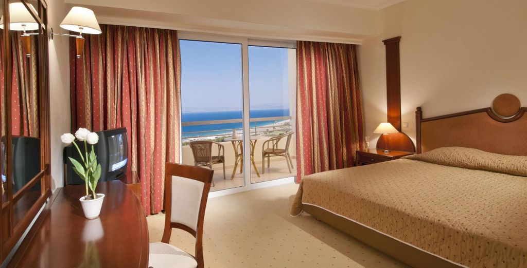 Kipriotis Panorama Hotel & Suites 5*