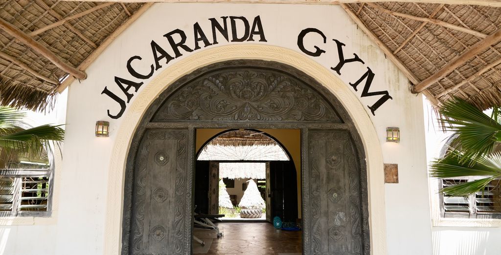 Jacaranda Beach Resort 4* con possibile safari da 1 a 3 notti