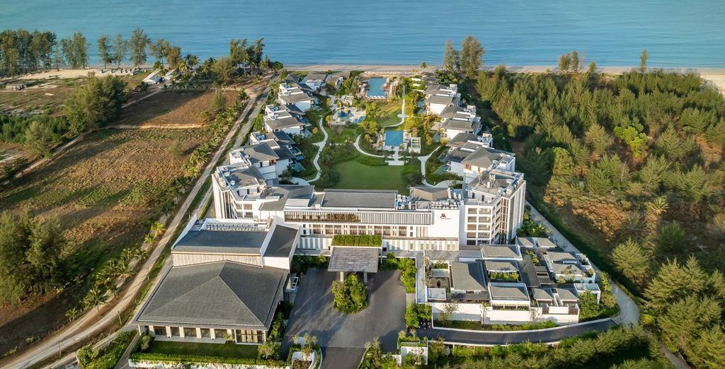 Khao Lak Marriott Beach Resort & Spa 5* con possibile pre-estensione al Cape House Bangkok 5*