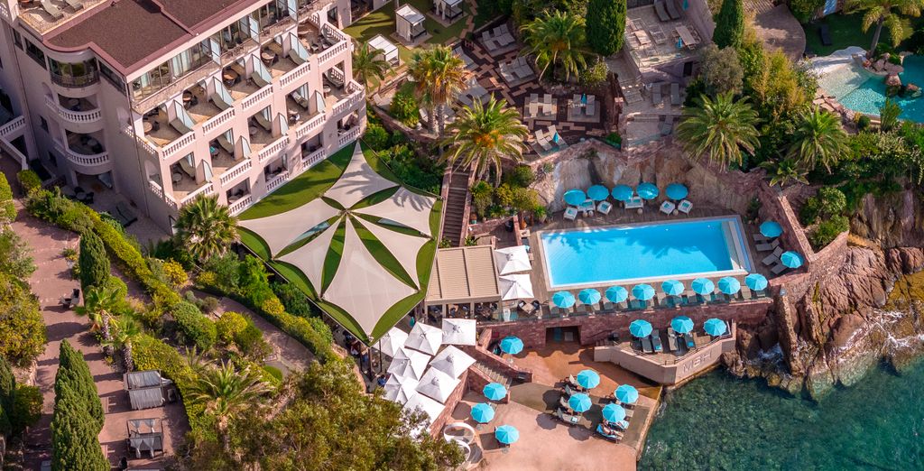 Tiara Miramar Beach Resort 5*