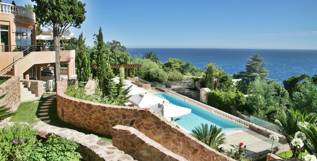 Tiara Miramar Beach Resort 5*