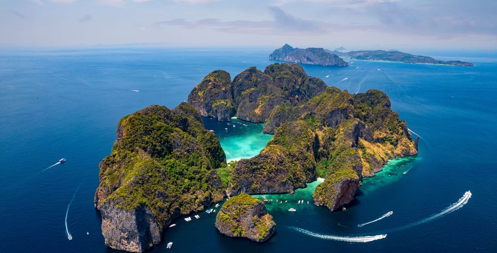 Kantary Bay Phuket 4*