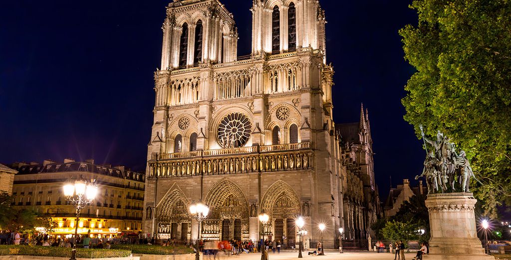 First Hotel Paris 4*