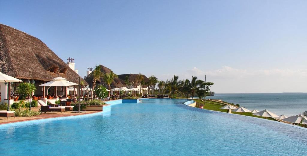 Sea Cliff Resort & Spa 5*
