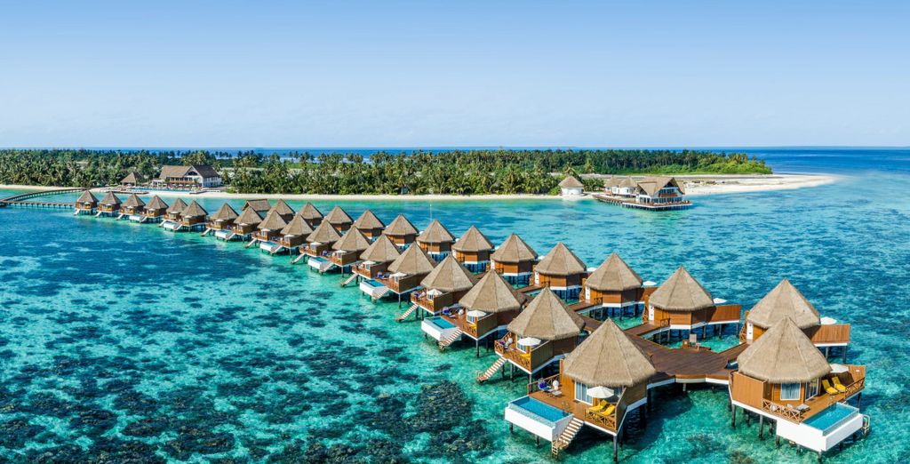 Adults Only: Mercure Maldives Kooddoo Resort 4*