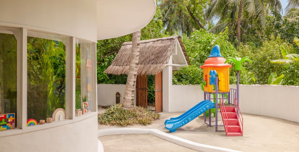 Raffles Dubai by Accor 5* e Raffles Maldives Meradhoo Resort 5*
