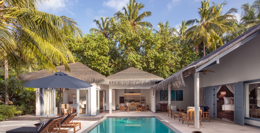 Raffles Dubai by Accor 5* e Raffles Maldives Meradhoo Resort 5*