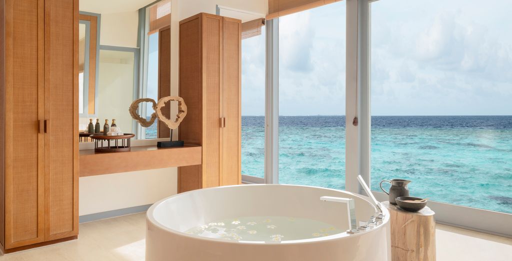 Raffles Dubai by Accor 5* e Raffles Maldives Meradhoo Resort 5*