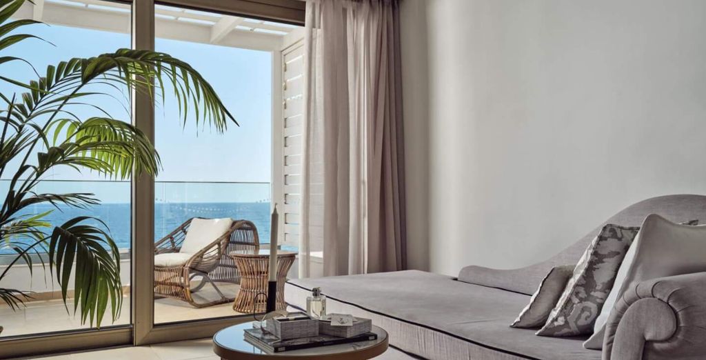 Royal Blue Resort 5*
