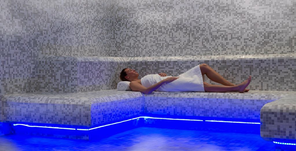 Radisson Blu Hotel Bordeaux 4*