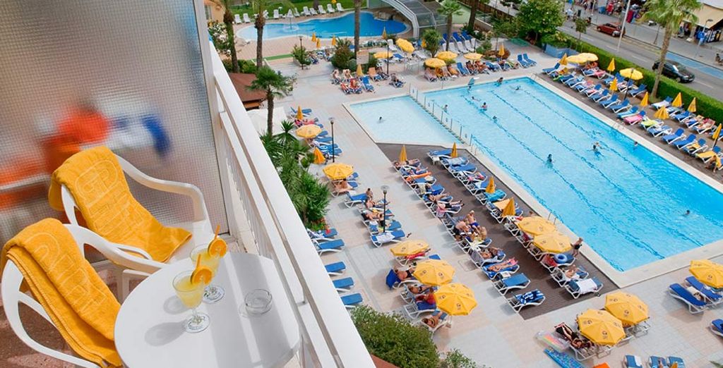 GHT Hotel Oasis Park & Spa 4*