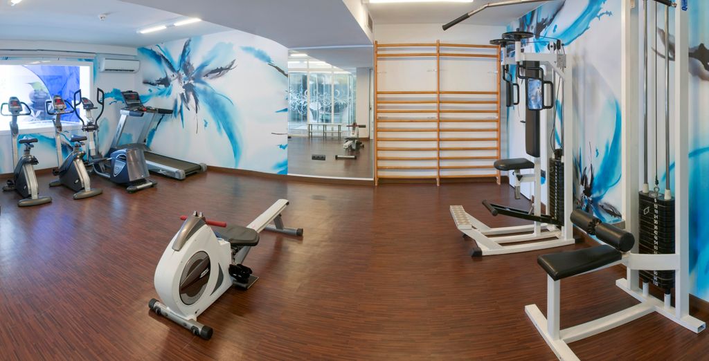 GHT Hotel Oasis Park & Spa 4*