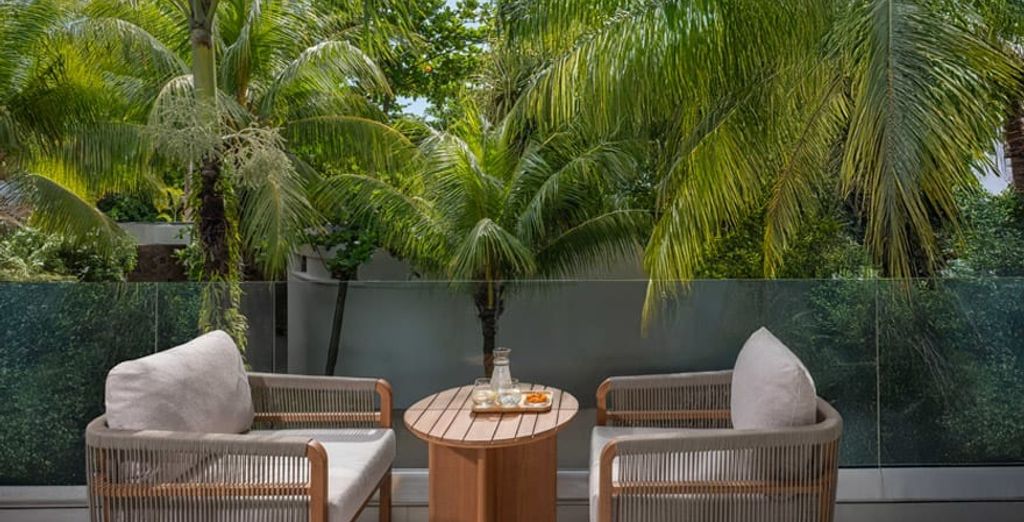 Avani+ Barbarons Seychelles 4*S