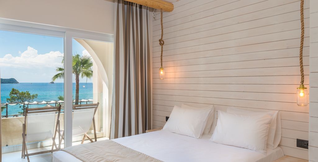 Gloria Maris Hotel Suites and Villa 4*