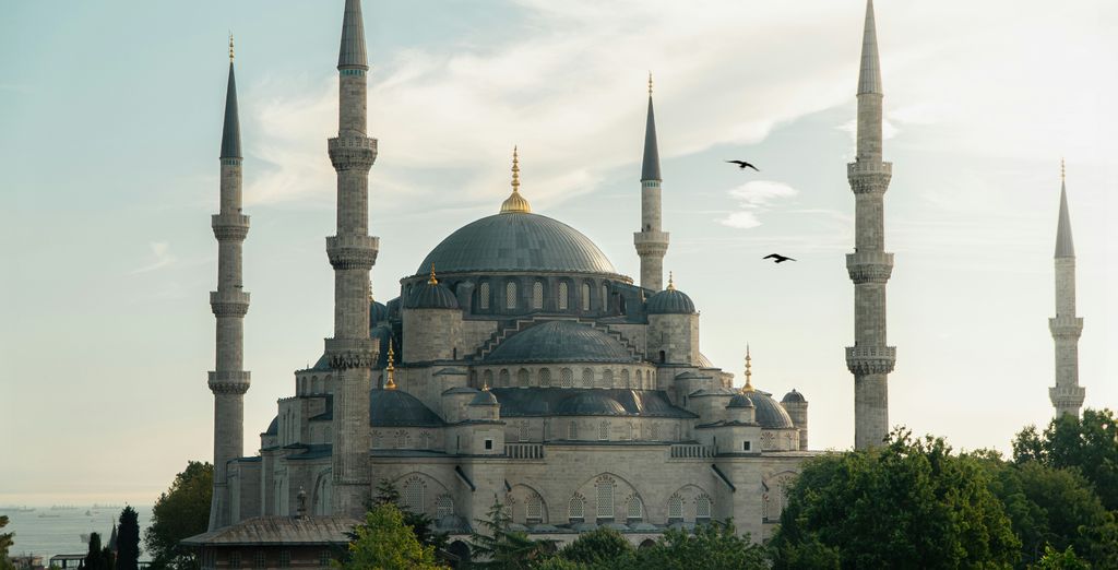 Sheraton Istanbul City Center 5*