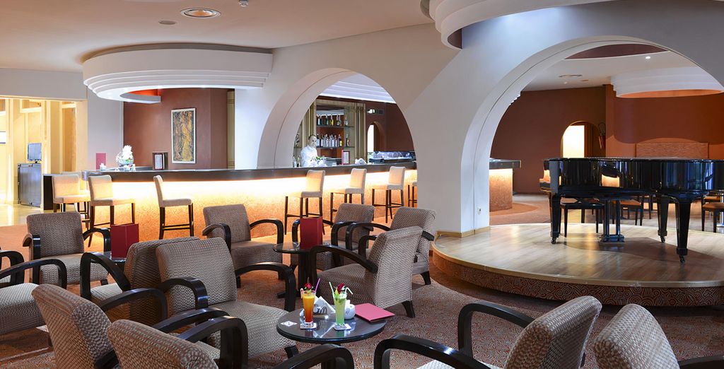 Royal Tulip Taj Sultan 5*