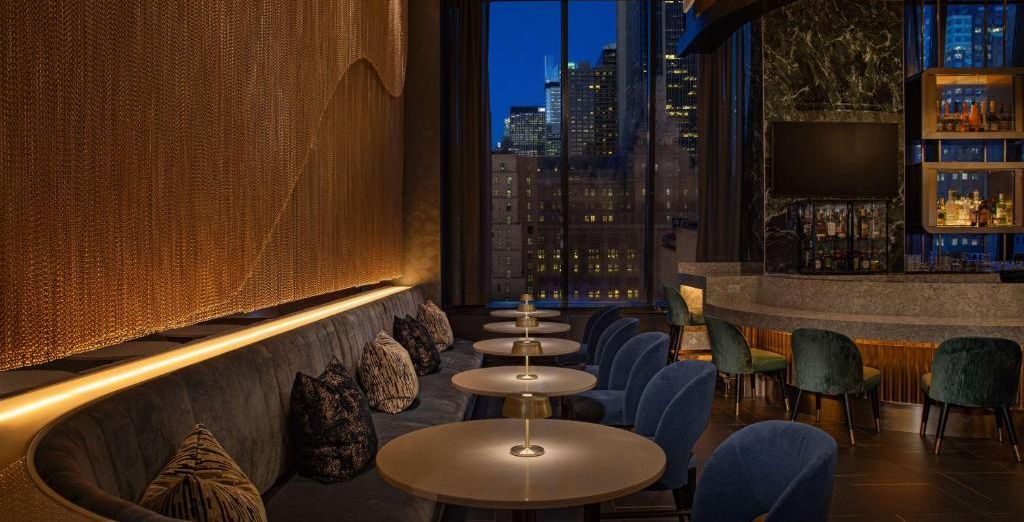 Hilton New York Times Square 4*