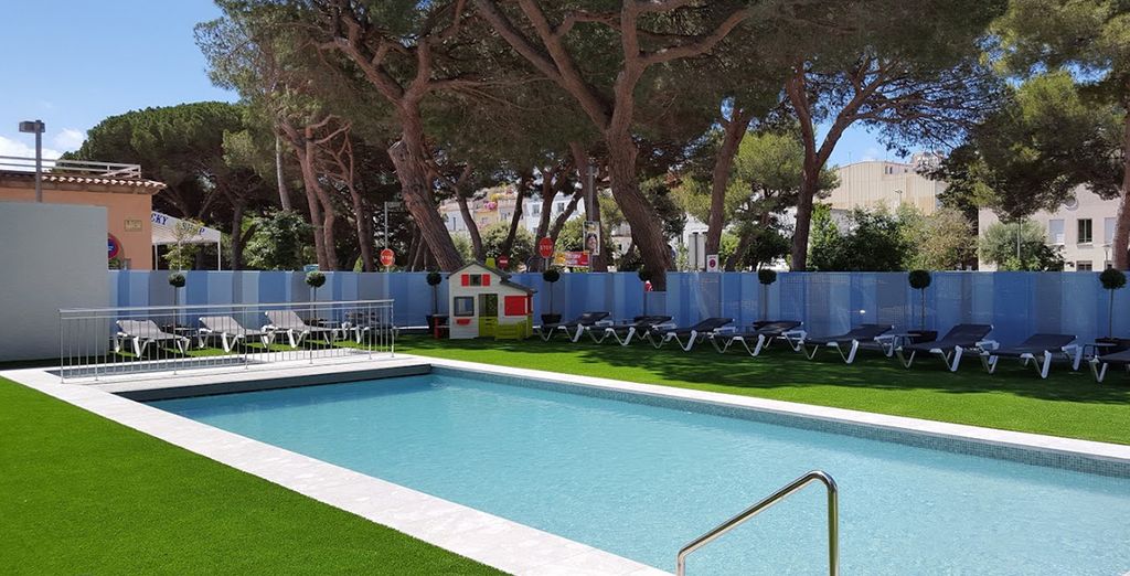 Hotel GHT Sa Riera 4*