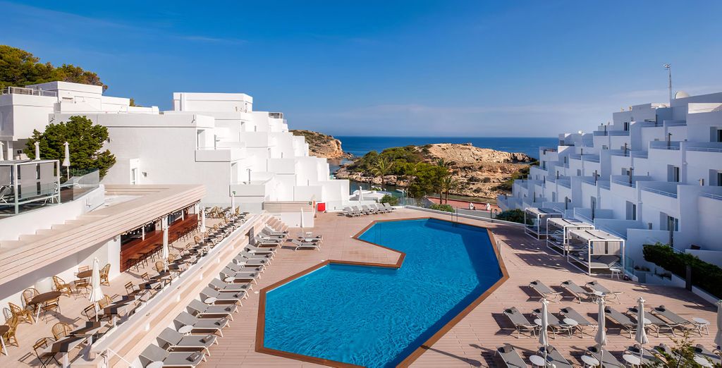 Barcelo Portinatx 4* - Adults Only