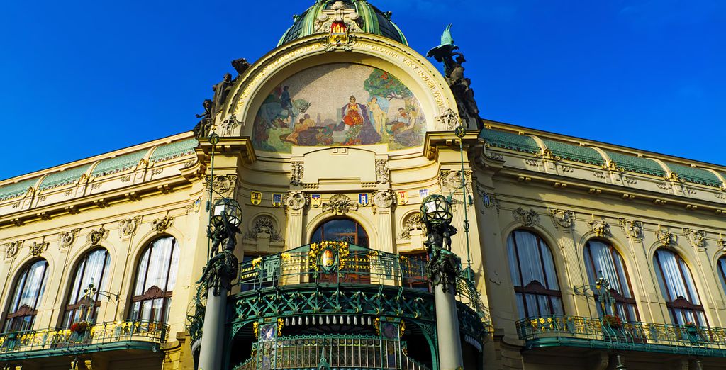 Occidental Praha Five 4*