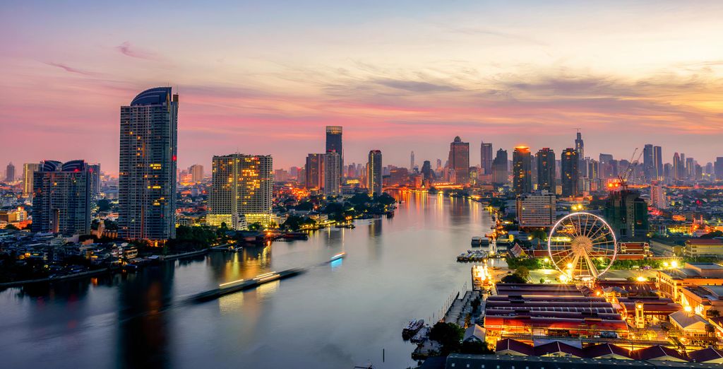 Rawai Palm Beach Resort 4*, Paradise KohYao Resort 4*, Peace Laguna Resort & Spa 4* e possibile pre-estensione al Mode Sathorn Hotel Bangkok 4*