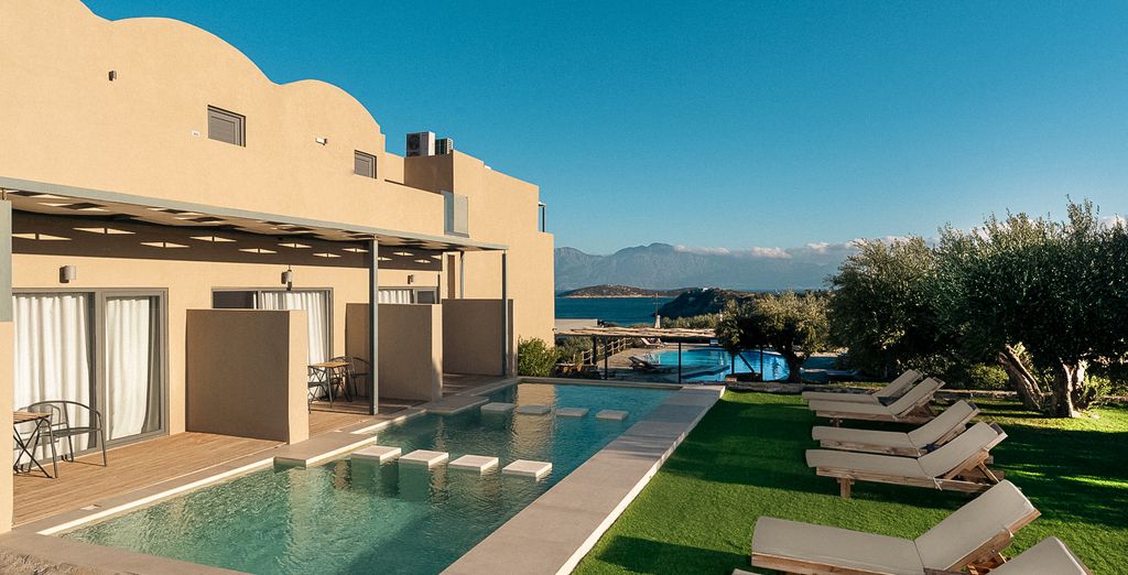 Adults Only: Zeus Eleva Miraya 5*