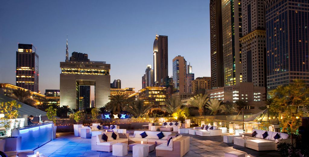 Jumeirah Emirates Towers 5*