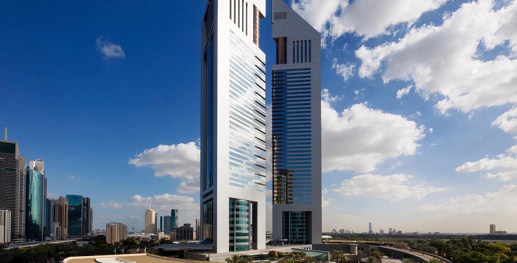 Jumeirah Emirates Towers 5*