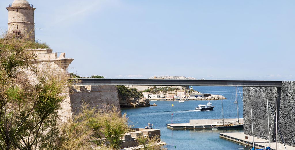 Crociera di 7 notti tra panorami mozzafiato e mare da sogno 