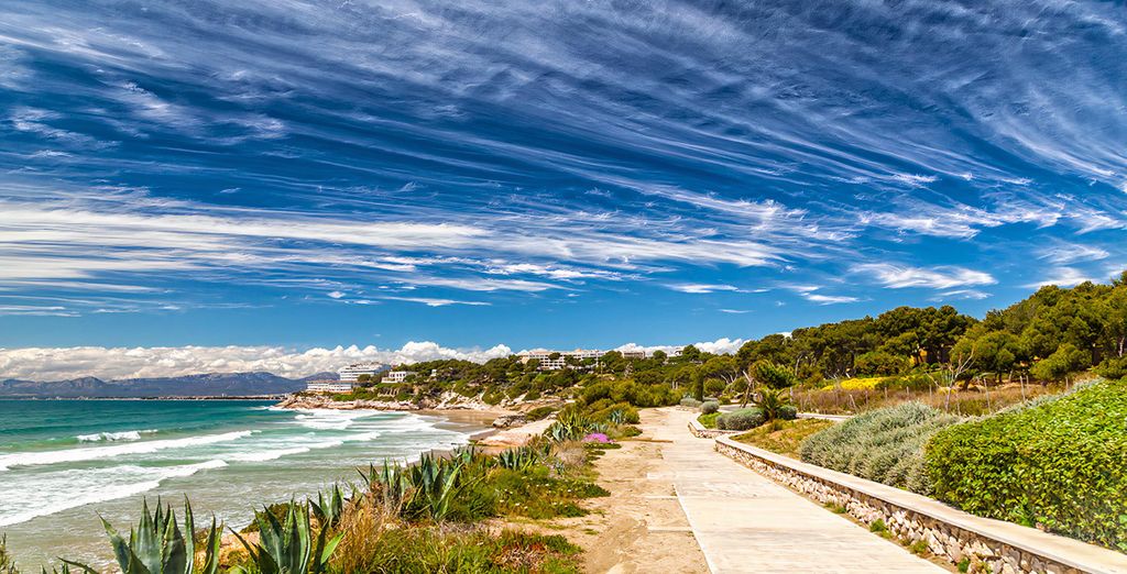 H10 Cambrils Playa 4*