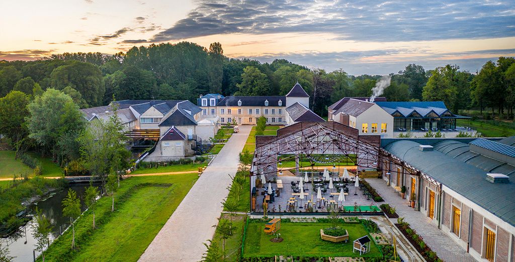 Le Grand Pavillon Chantilly 4*