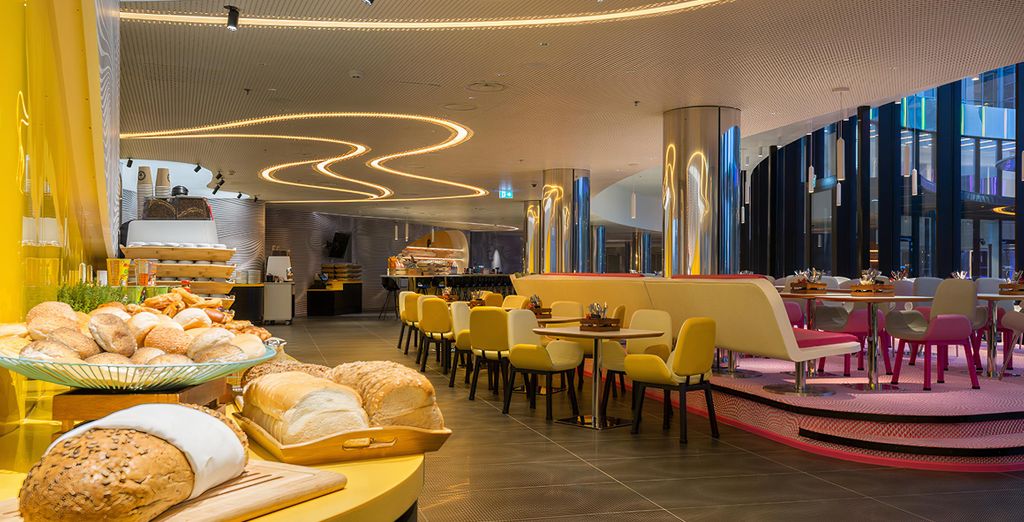Park Inn Amsterdam City West 4*