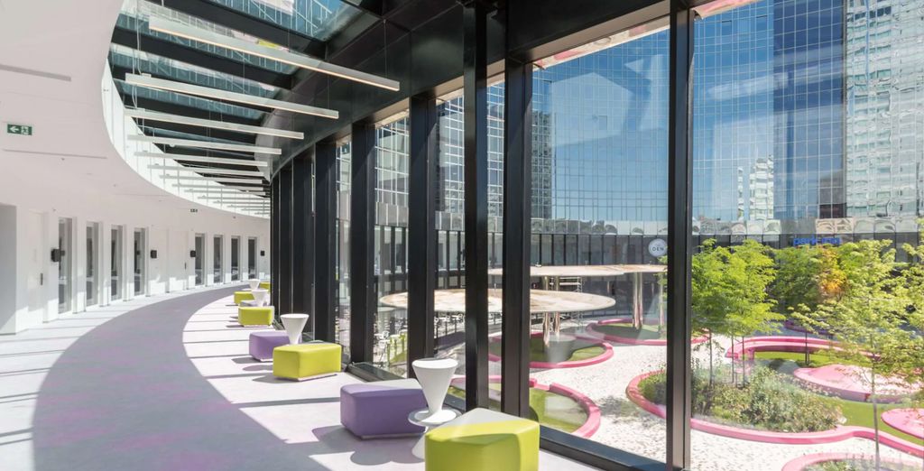Park Inn Amsterdam City West 4*