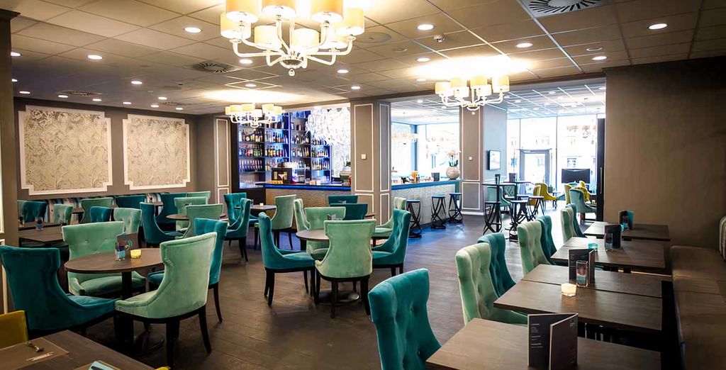 Hotel Thon Bristol Stéphanie 4*