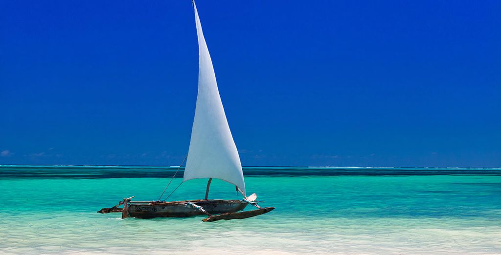Zanbluu Beach Hotel 4*