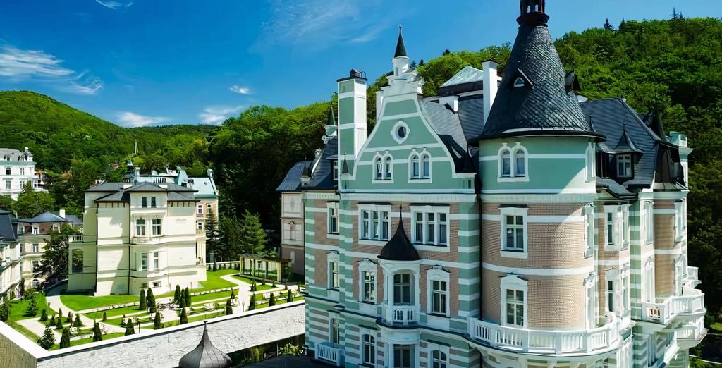 Savoy Westend Hotel 5*