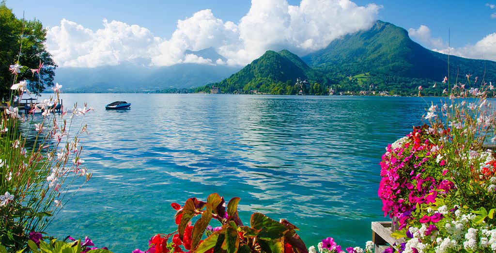 Les Trésoms Lake & Spa Resort 4*