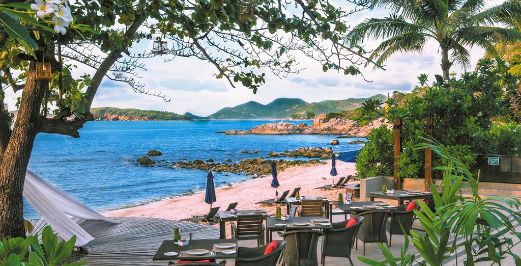 Outrigger Koh Samui Beach Resort 5*