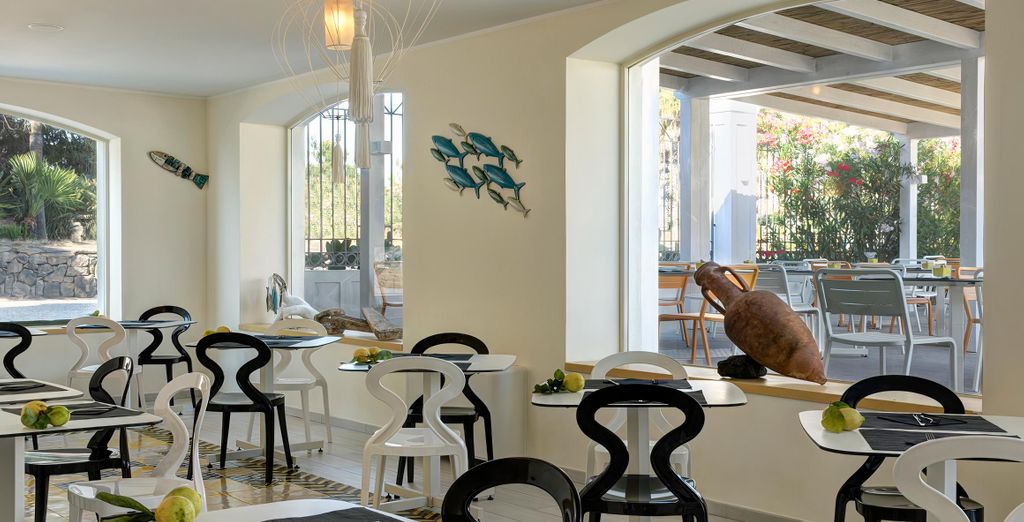 Les Sables Noirs & Spa 4*