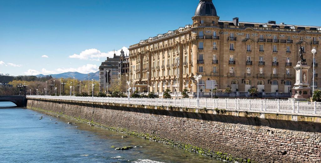 Hotel Maria Cristina 5*