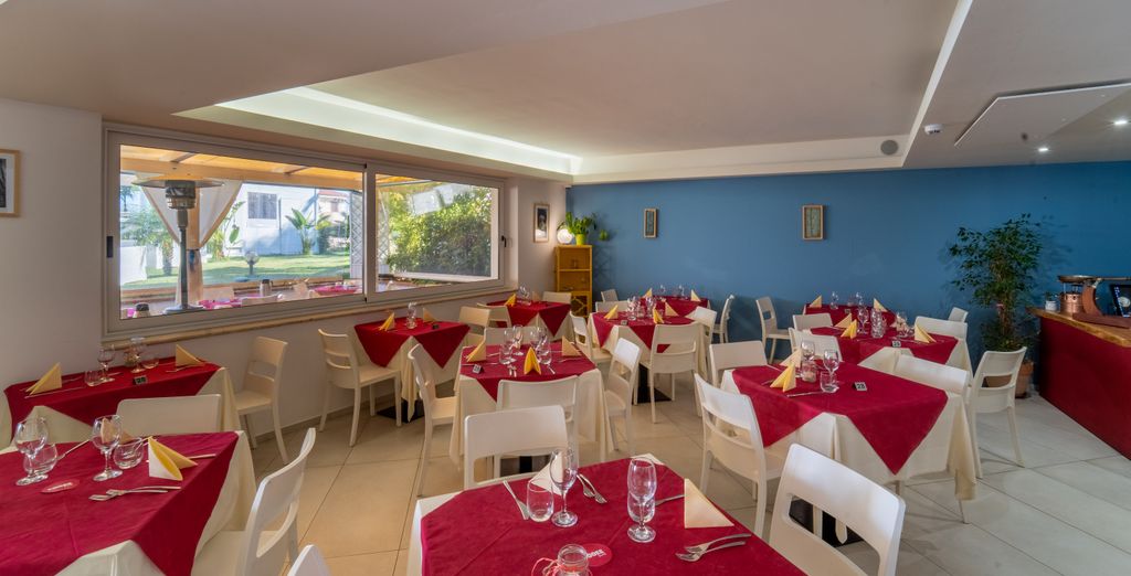 COOEE Michelizia Tropea Resort 4*