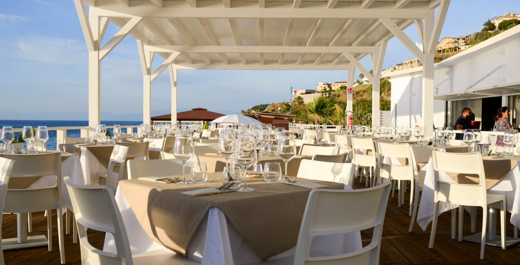 COOEE Michelizia Tropea Resort 4*